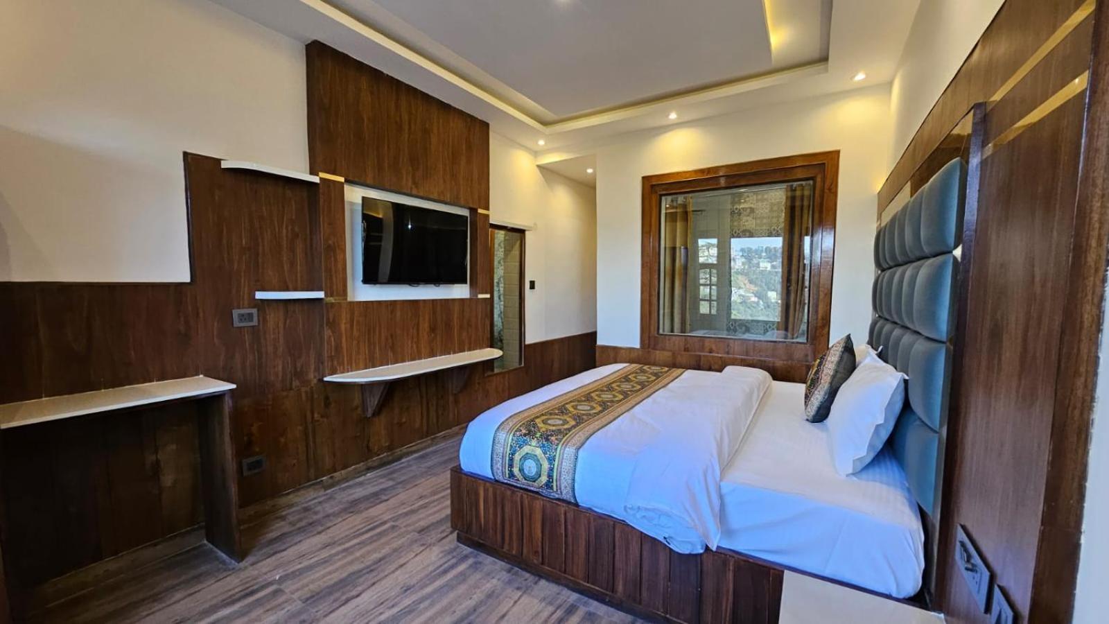 Mountain Zest- Simla Royale Near Mall Road Free Pickup From Railway Station Simla Eksteriør bilde