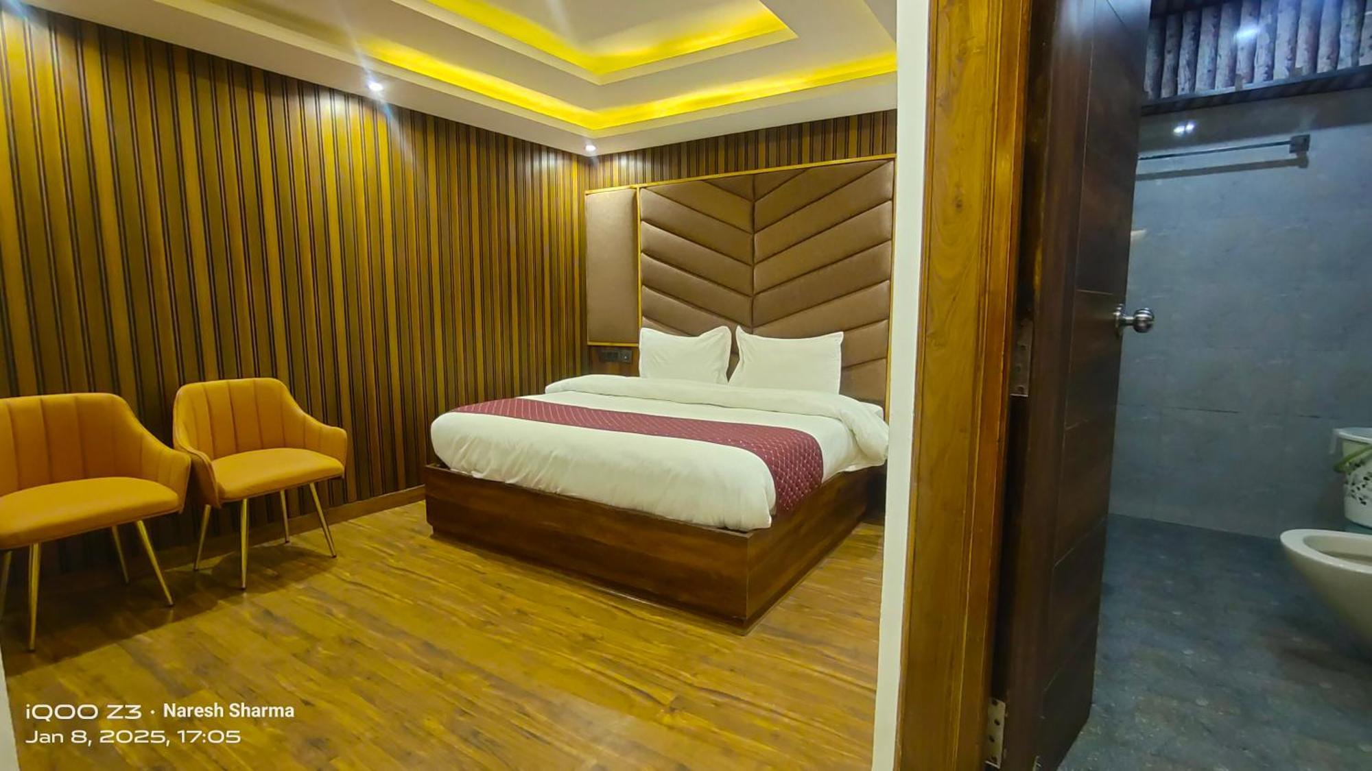 Mountain Zest- Simla Royale Near Mall Road Free Pickup From Railway Station Simla Eksteriør bilde