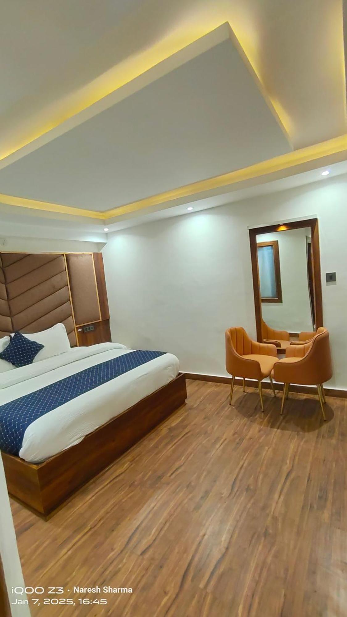 Mountain Zest- Simla Royale Near Mall Road Free Pickup From Railway Station Simla Eksteriør bilde