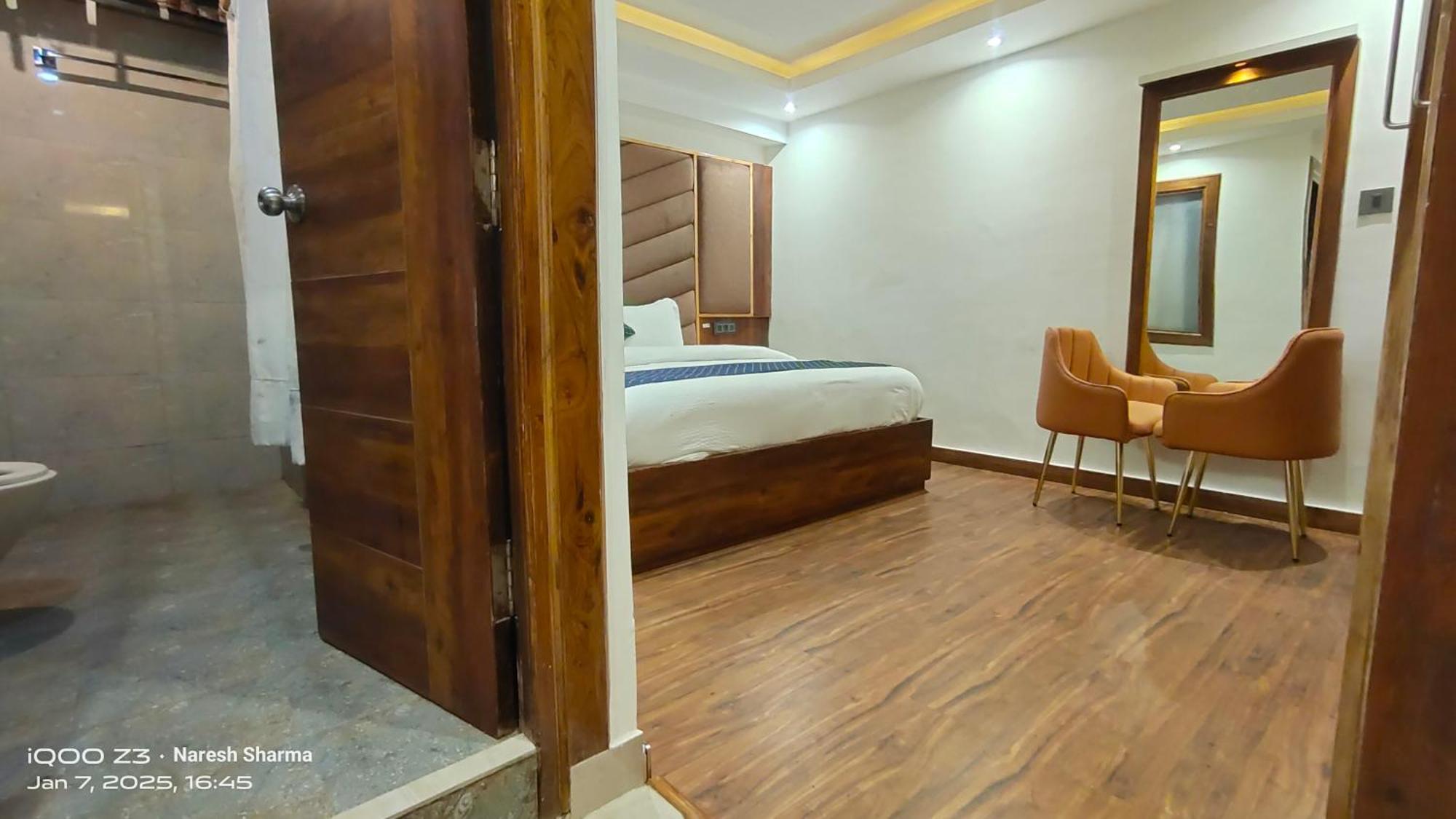 Mountain Zest- Simla Royale Near Mall Road Free Pickup From Railway Station Simla Eksteriør bilde